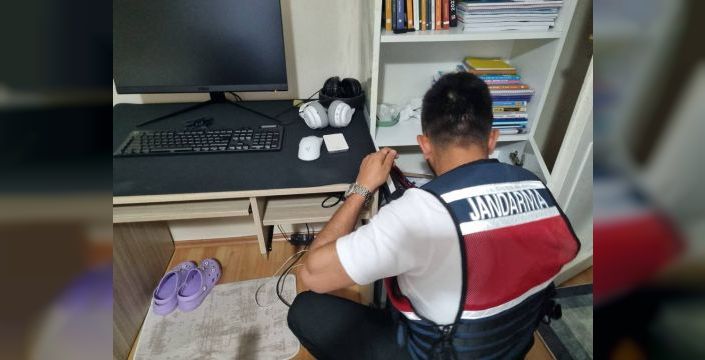 Yasa dışı sorgu paneli operasyonunda iki kişi gözaltına alındı
