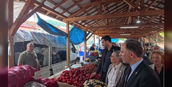 Yeni Parti 81 ilde halkı dinliyor