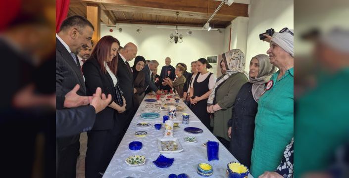 Zonguldak'ta şehit anneleri ve gazi eşlerinin seramik sergisi