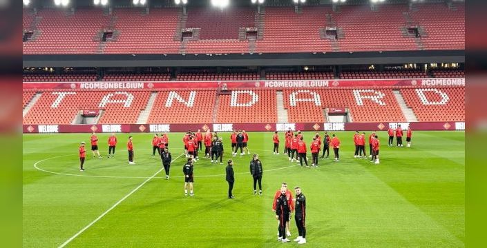 A Milli Takım, Belçika maçı öncesi stadyumda yürüyüş yaptı