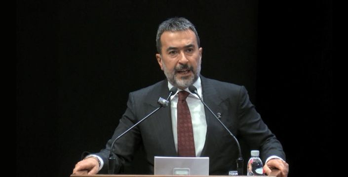AK Parti'li İleri: Davamız, şaşkınların algılayamayacağı kadar büyük