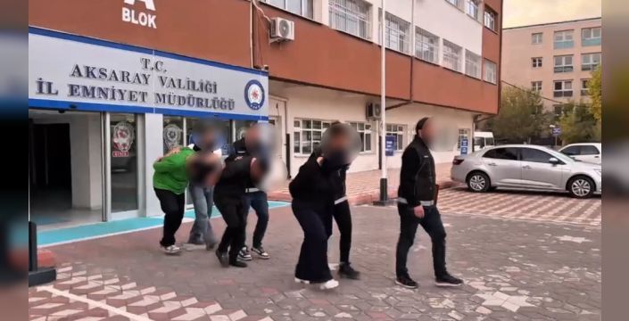 Aksaray'da uyuşturucu taşıyan 4 şüpheli tutuklandı