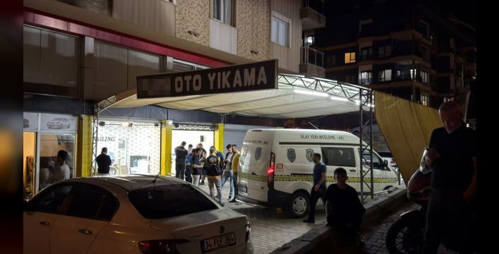Alanya'daki oto yıkamacıda silahlı kavgada ölü sayısı üç oldu