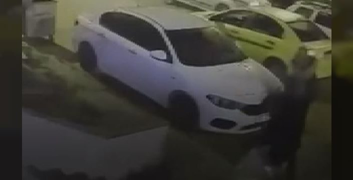 Ankara'da taksici, müşterisini silahla yaraladı