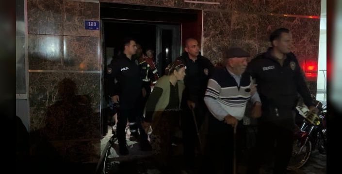 Aydın'da 9 katlı binanın 2. katında yangın çıktı