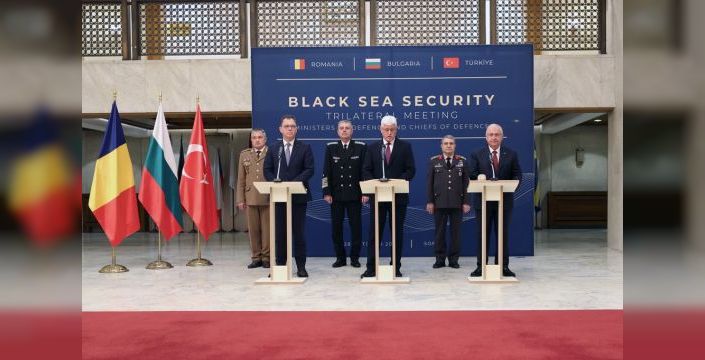 Bakan Güler: Karadeniz'de seyrüsefer emniyeti sağlanacak
