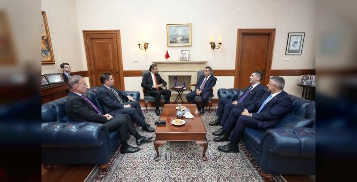 Bakan Tekin, Tiflis Büyükelçiliği'ni ziyaret etti
