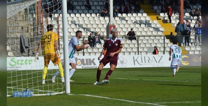 Bandırmaspor evinde Iğdır FK'ya yenildi
