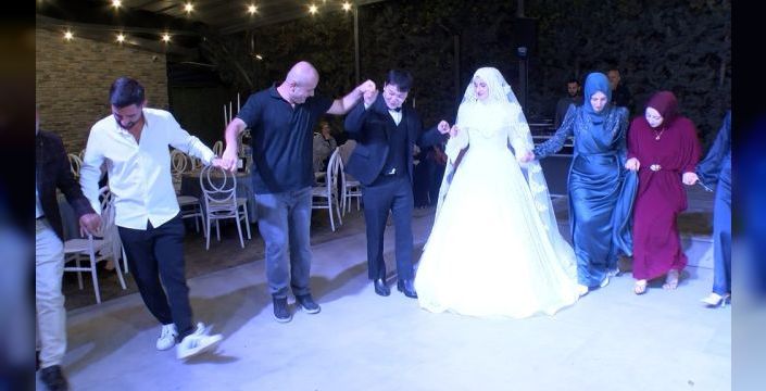 Bursa'da Sümeyra öğretmen, Güney Koreli Lee ile evlendi
