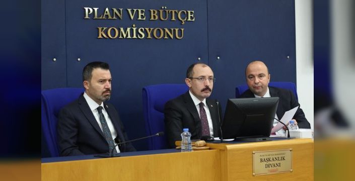 Bütçe görüşmeleri fon krizi gölgesinde başladı