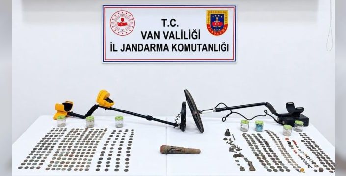 Çaldıran'da tarihi eser kaçakçılığı operasyonu düzenlendi