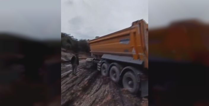 Çatalca'da sağanak sonrası alternatif yol kullanılamaz hale geldi