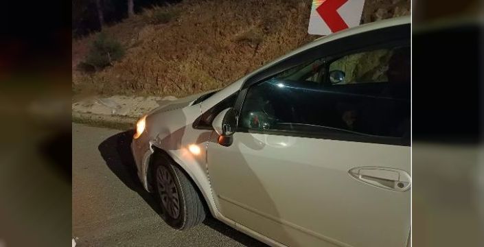 Çorum'da iki otomobil çarpıştı, 3 kişi yaralandı