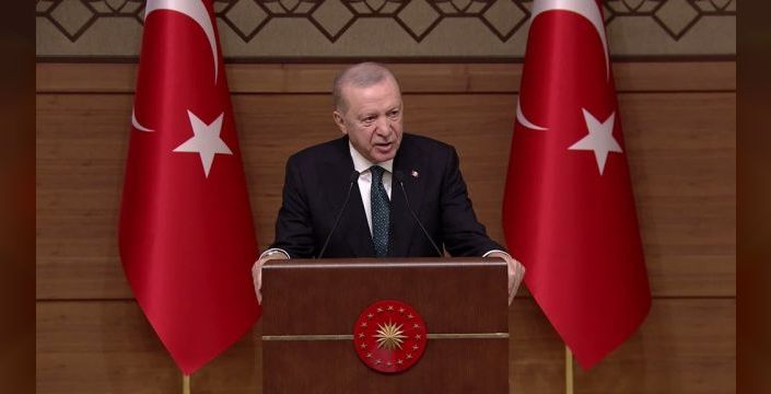 Cumhurbaşkanı Erdoğan, muhtarlarla buluşmasında önemli mesajlar verdi