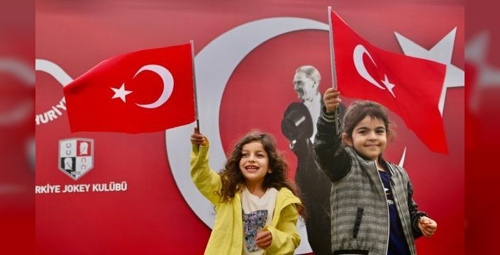 Cumhurbaşkanlığı ve Cumhuriyet Koşuları Ankara'da yapıldı
