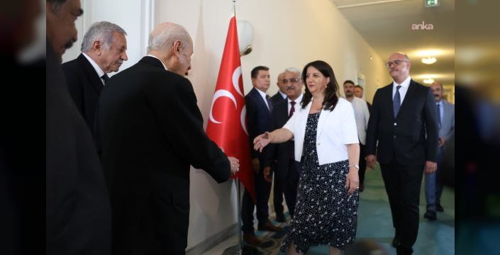 DEM Parti İmralı heyeti, MHP lideri Bahçeli ile bir araya geldi