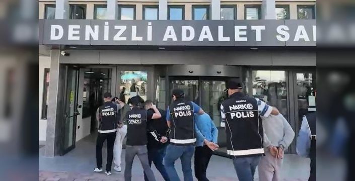 Denizli'de uyuşturucu operasyonunda 10 kişi tutuklandı