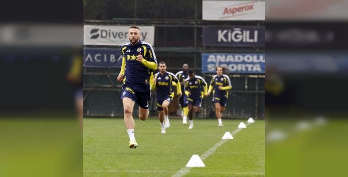 Dirk Kuyt yönetiminde Göztepe maçına hazırlık