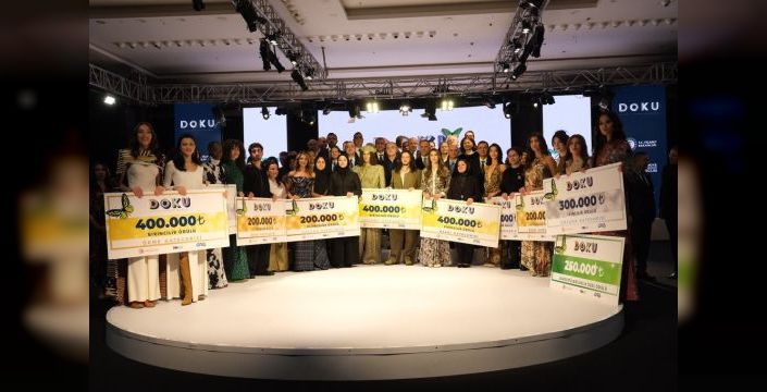Doku Kumaş Tasarım Yarışması'nda ödüller sahiplerini buldu