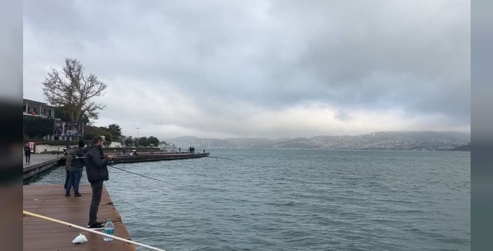 Dron saldırısına uğrayan 'Antonia S' Boğaz'dan geçti