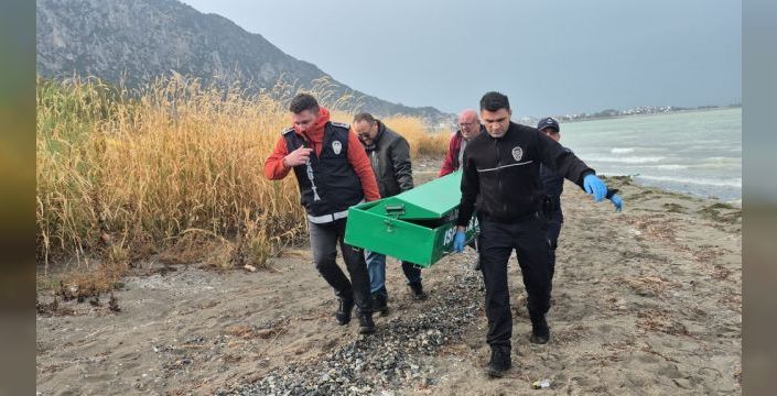 Eğirdir göl kenarında bir erkek cesedi bulundu