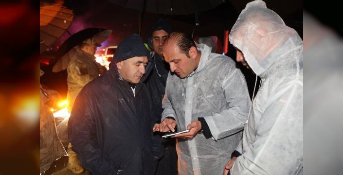 Elazığ'da sağanak yağış nedeniyle 30 noktada su baskını