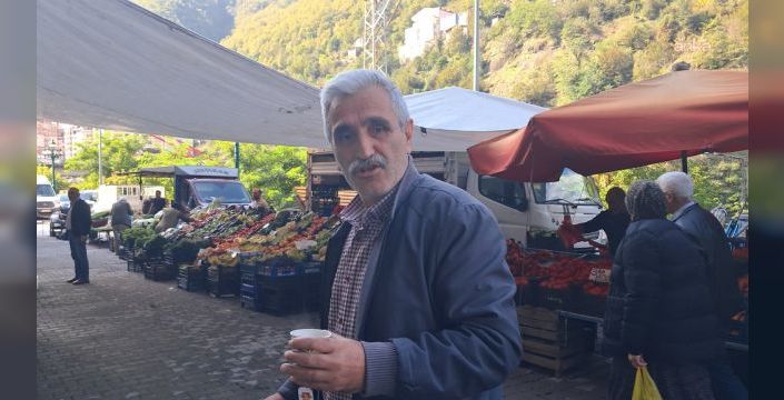 Emekliler geçim sıkıntısını dile getirdi