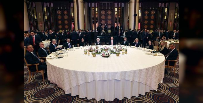 Emine Erdoğan, TDT liderleri ve eşleriyle yemekte buluştu