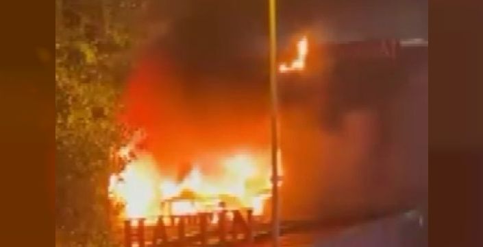 Esenyurt'ta restoranda yangın: 1 personel yaralandı