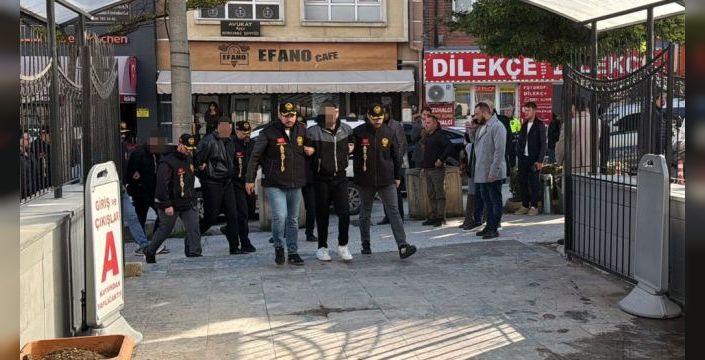 Eskişehir'de cinayet zanlıları adliyeye sevk edildi