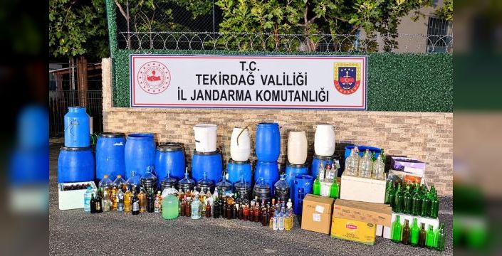 Evde 1 ton sahte şarap bulundu, 1 kişi gözaltına alındı