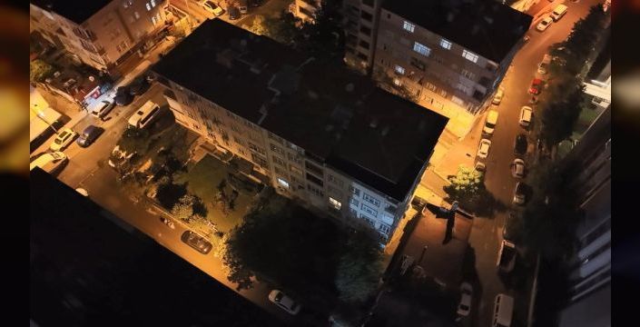 Eyüpsultan'da hasarlı bina tahliye edildi