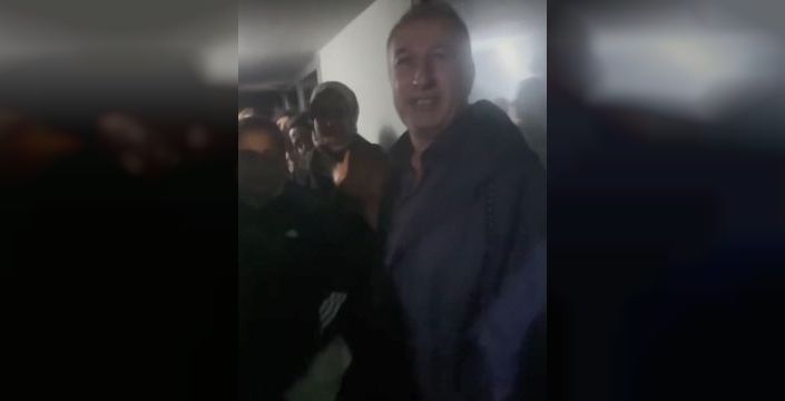 Eyüpsultan'da sel nedeniyle kafede mahsur kalan 65 kişi kurtarıldı