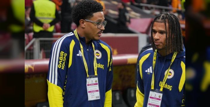Fenerbahçe derbiye üç değişiklikle çıktı
