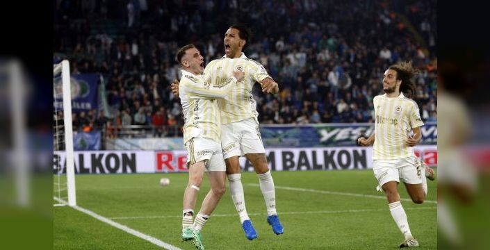 Fenerbahçe Rize deplasmanından 3 puanla döndü