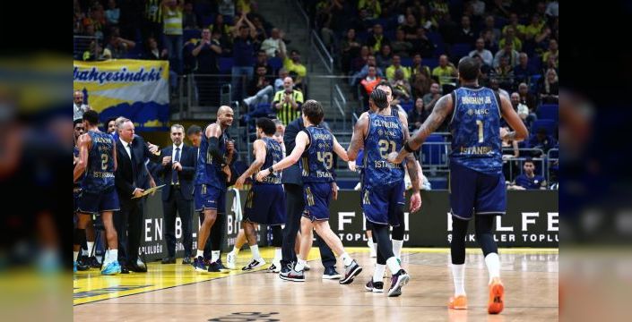 Fenerbahçe, Zalgiris Kaunas'ı 99-80 yendi
