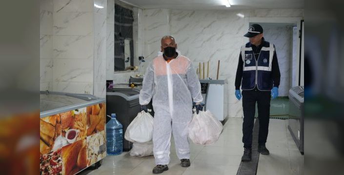 Gaziosmanpaşa'da 15 ton bozuk et ele geçirildi