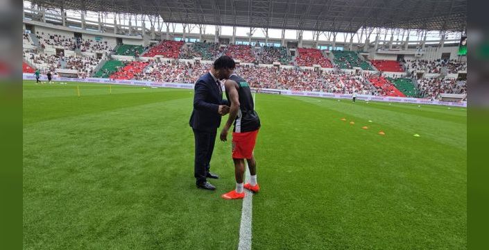 Gift Orban, Amed Sportif Faaliyetler’de ayın golü ödülünü aldı