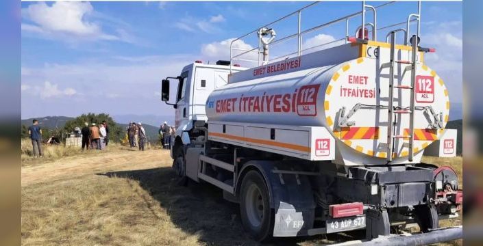 Hisarcık'ta ormana sıçrayan yangın kontrol altına alındı