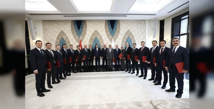 İçişleri Bakanı, 17 mülki idare amirine belge verdi
