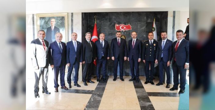 İçişleri Bakanı Çiftçi, 19 Mayıs Polis Meslek Yüksekokulu'nu ziyaret etti