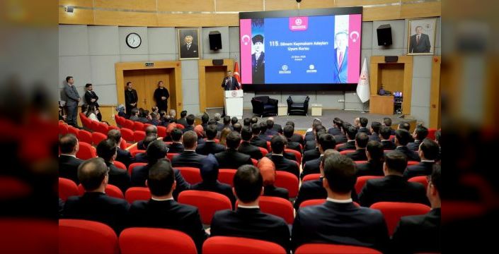 İçişleri Bakanı Çiftçi, kaymakam adaylarıyla buluştu