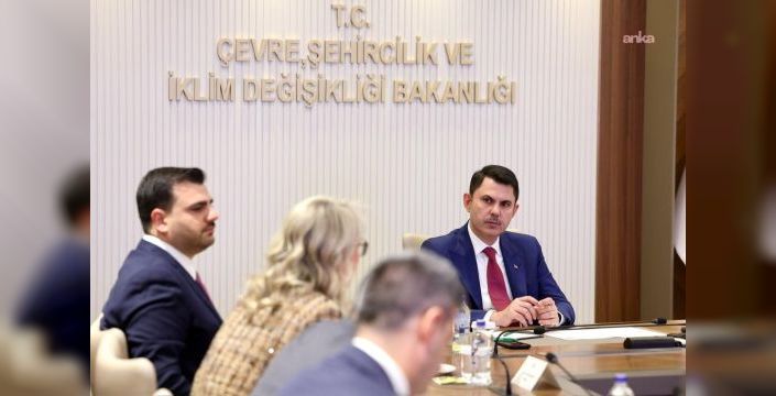 İzmir Büyükşehir Belediye Başkanı, bakanlarla görüşerek ihtiyaçları aktardı