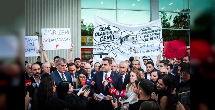İzmir meclisi CHP ve YENİ Parti'nin katılmamasıyla toplanamadı