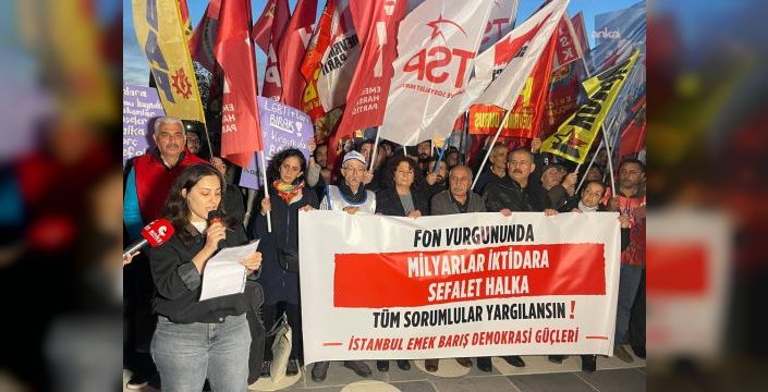 Kadıköy'de fon vurgununa tepki gösterildi