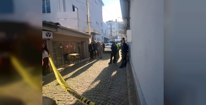 Kahvehanede tartışma kanlı bitti: 1 ölü, 1 yaralı