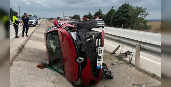Karacabey'de otomobil kanala düştü, 1 kişi yaralandı