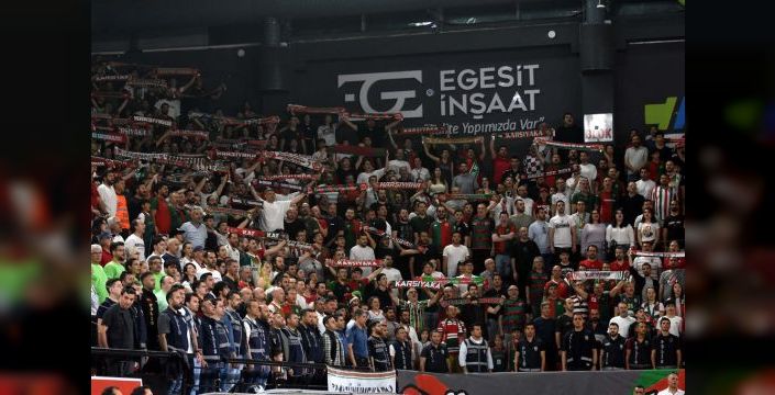 Karşıyaka'da Fenerbahçe maçı biletleri kapışıldı