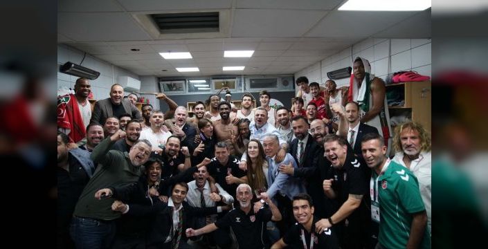 Karşıyaka, Kepezspor'u yenerek ilk galibiyetini aldı