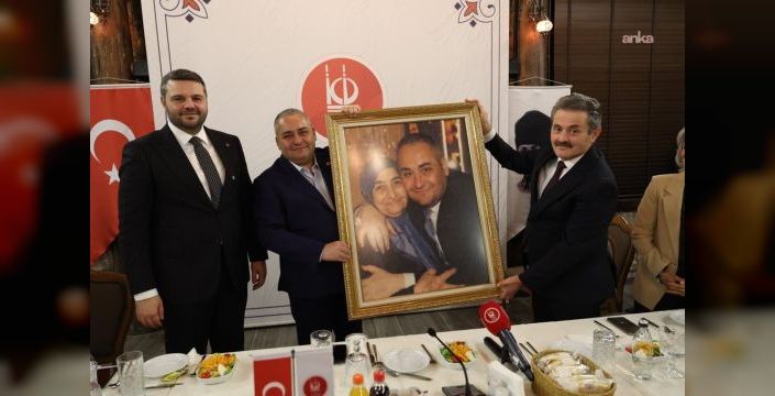 Keçiören belediye başkanı muhtarlarla buluştu